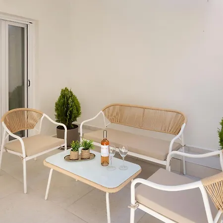 Alexander Seaview Haven Ερμούπολη